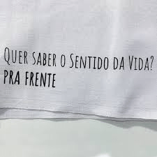 A Vida Pela Frente