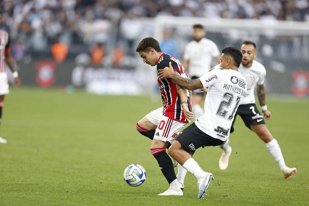 Jogos do Brasileirão no final de semana - São Paulo X Corinthians
