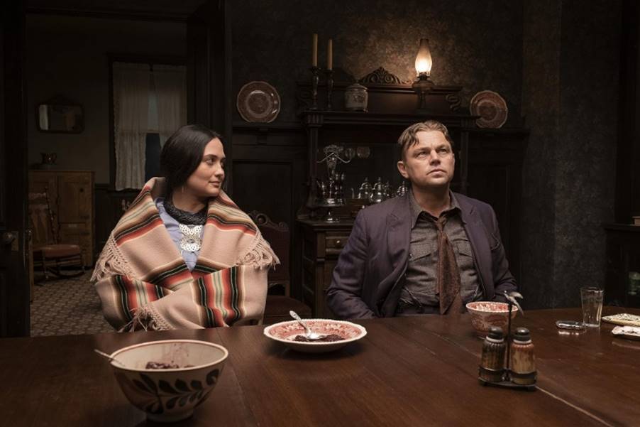 Enredo de Assassinos da Lua das Flores