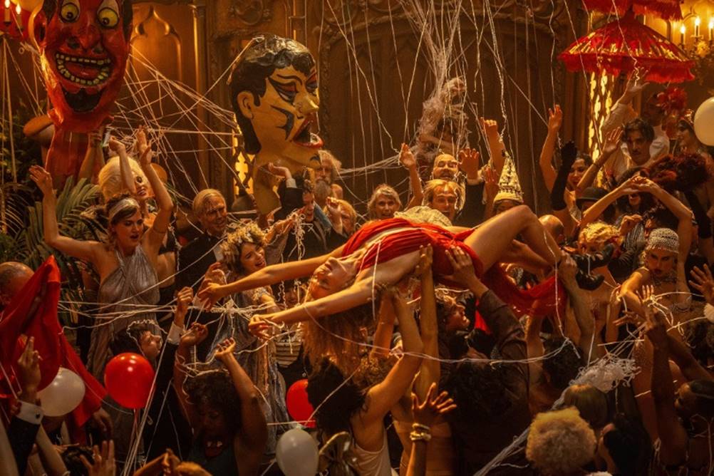 Mergulhe na louca Hollywood de Babilônia