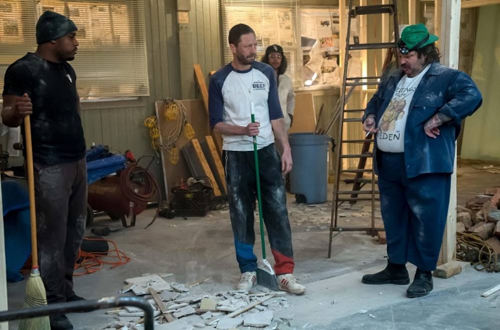 O Urso - uma comédia para morrer de rir