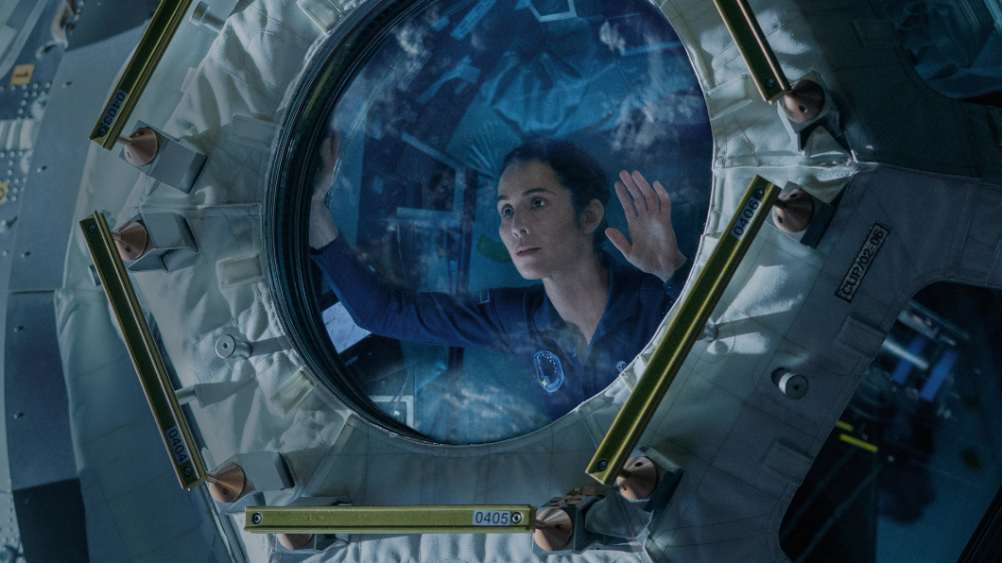 Uma jornada intrigante através da memória e do espaço